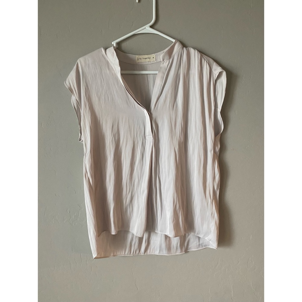 Woman’s blouse